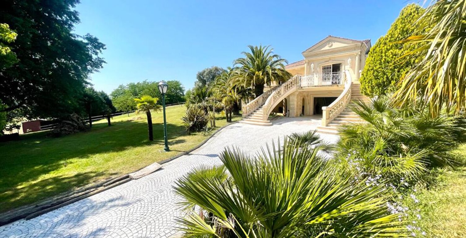 Villa de standing sur sous sol intégral (s) 235 m2 — photo 1