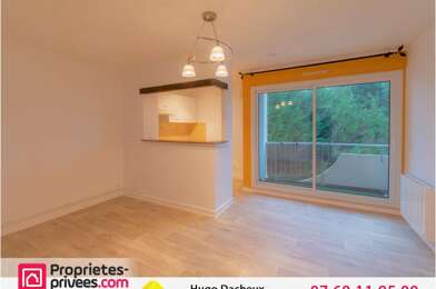 Appartement 1 pièces 370 €