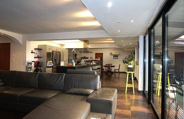 LOFT 270 m² + 235 m² COMBLES AMÉNAGEABLES ? TERRASSE ? DOUBLE GARAGE — photo 5