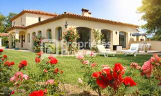 Maison 5 Pièces 324 m² à vendre à Saint-Paul-en-Forêt (83440)