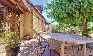 Maison 10 Pièces 257 m² à vendre à Plazac (24580)