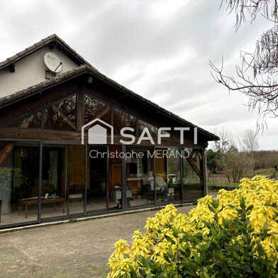 Maison 11 pièces 212000 €