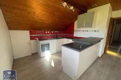 Appartement 3 pièces 860 €