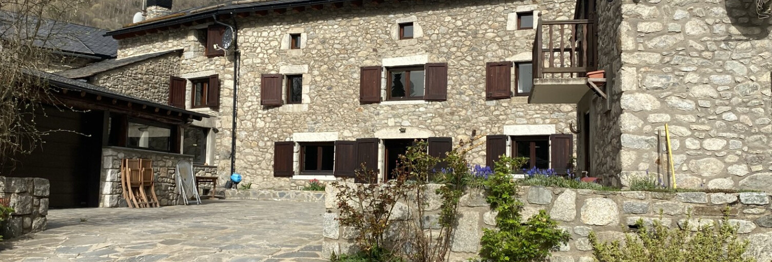 Maison 11 Pièces 284 m² à vendre à Porta (66760)
