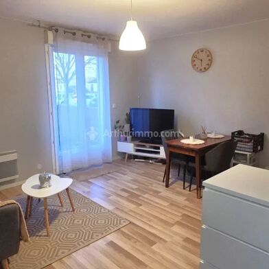 Appartement 2 pièces 550 €