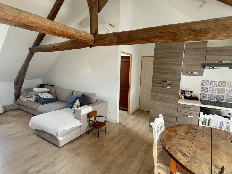 APPARTEMENT F2 2ème étage — photo 1