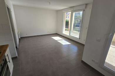 Appartement 2 pièces 752 €