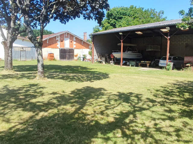 Propriété de 7 pièces avec chai attenant dépendance et hangar — photo du bien