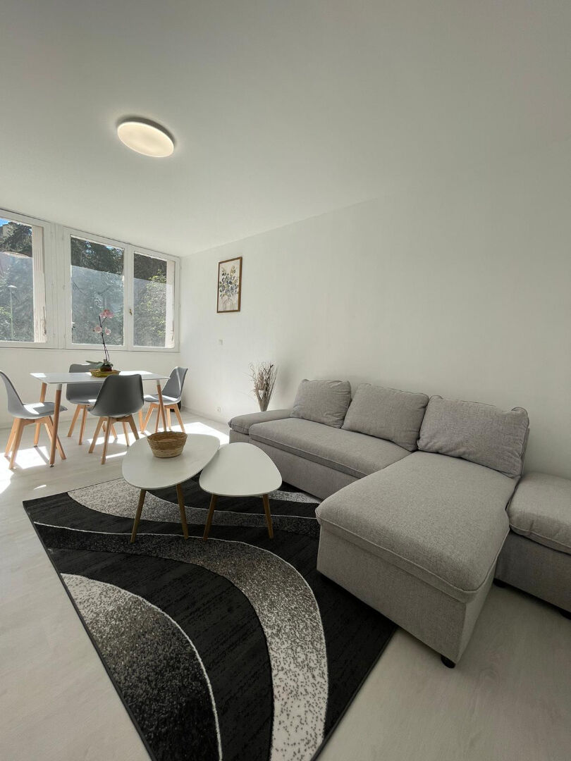 Appartement  T4 à louer Pau 64000