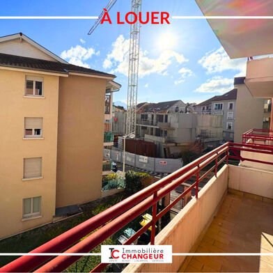 Appartement 3 pièces 660 €