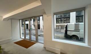 Local industriel  140 m² à louer à Paris 15 (75015)