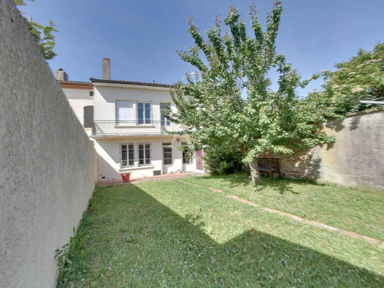 Plein coeur de Mas Grenier : Maison de village rénovée  311 m2 — photo 1