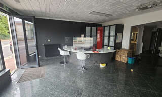 Commerce  92 m² à louer à Blanquefort (33290)