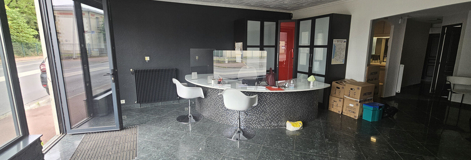 Commerce  92 m² à louer à Blanquefort (33290)