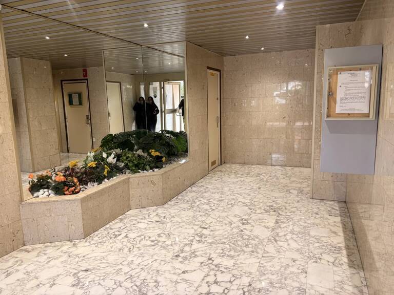 Appartement traversant de 74 m² avec deux terrasses, garage et c — photo 1