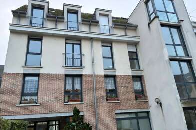 Bureau 10 pièces 934500 €