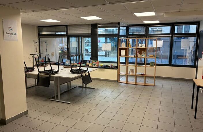 BUREAU SPACIEUX À VENDRE À AMIENS – 417 M², 10 PIÈCES — photo 3