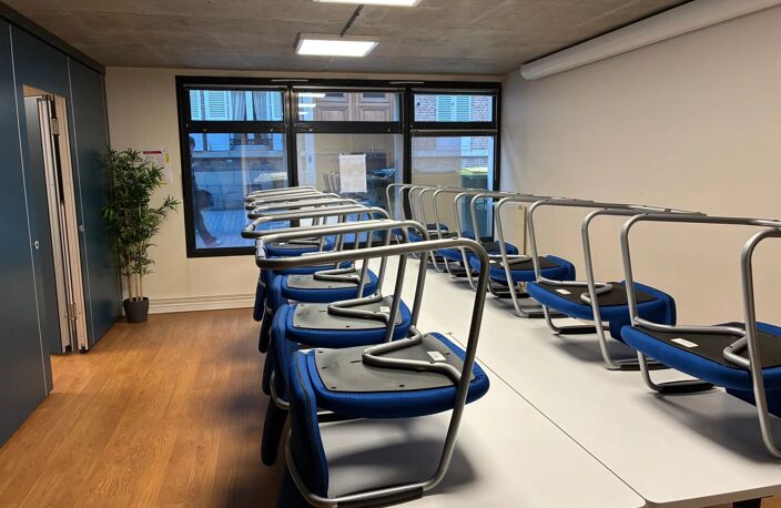 BUREAU SPACIEUX À VENDRE À AMIENS – 417 M², 10 PIÈCES — photo 5