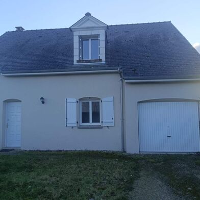 Maison 5 pièces 1300 €