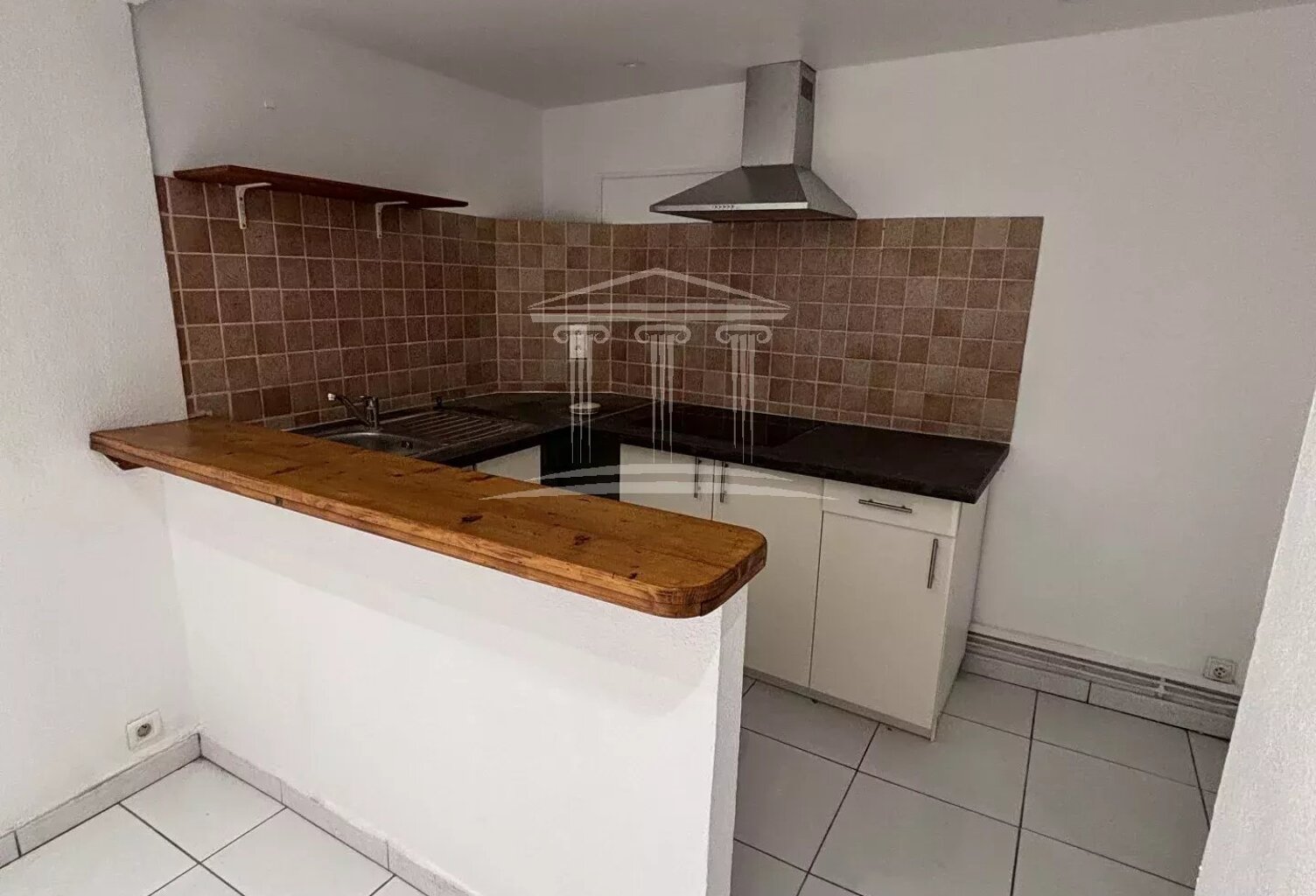 immeuble Carpentras — photo 1