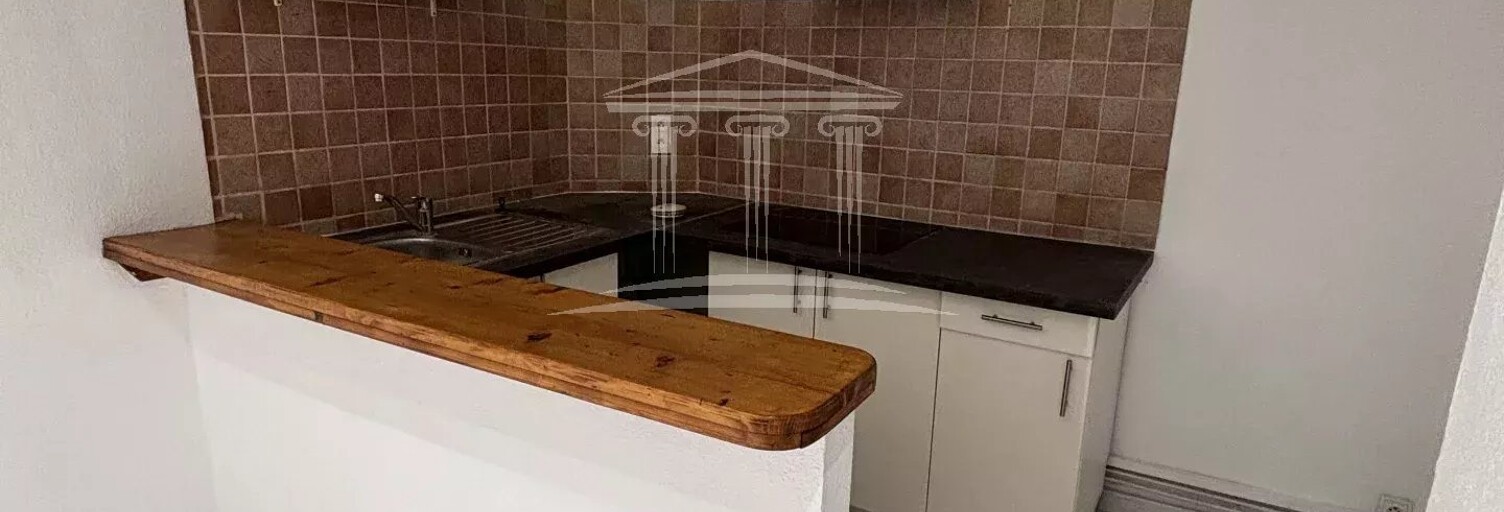 Immeuble  102 m² à vendre à Carpentras (84200)