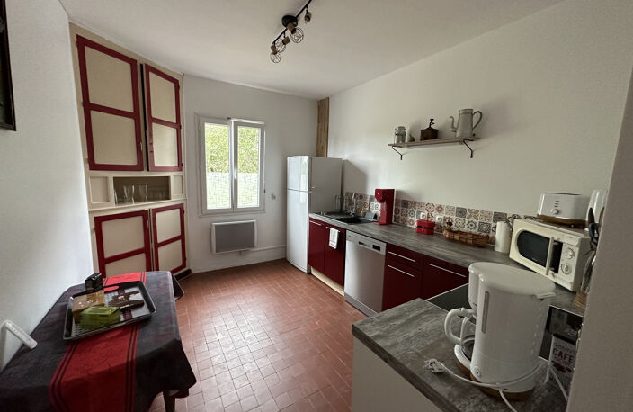 A VENDRE - Maison 7 Pièces à Chaillac — photo 3