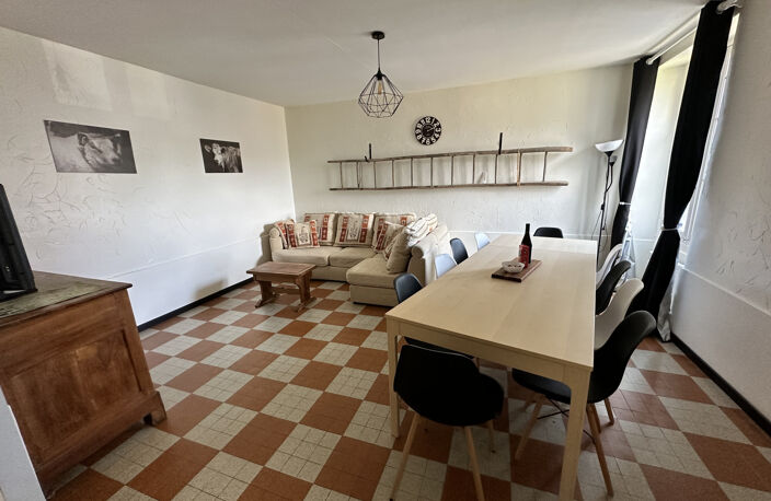 A VENDRE - Maison 7 Pièces à Chaillac — photo 4