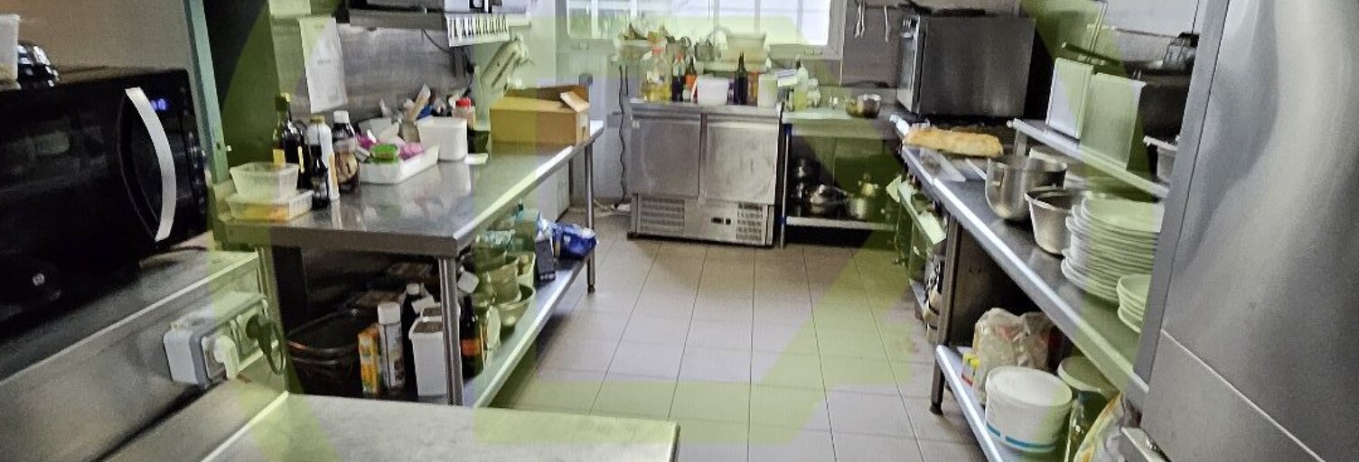 Commerce  202 m² à vendre à Villeneuve-Loubet (06270)