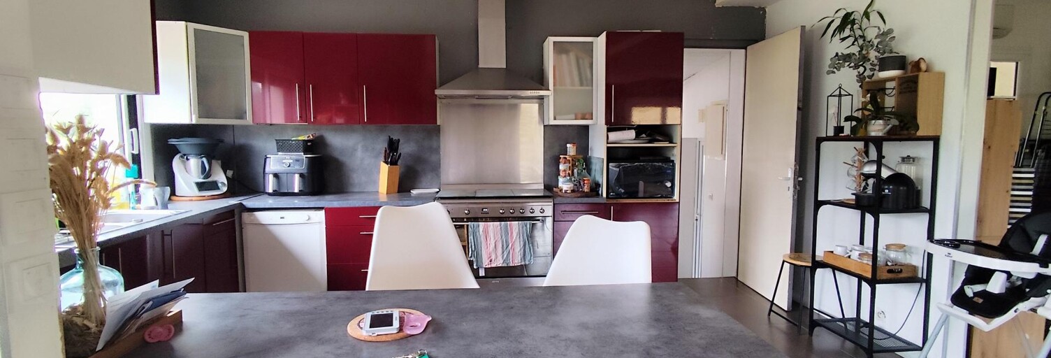 Maison 8 Pièces 175 m² à vendre à Saint-Jean-d'Angély (17400)