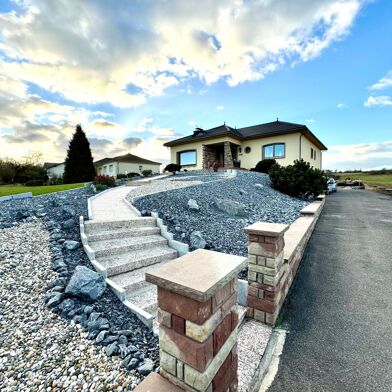 Maison 8 pièces 365000 €