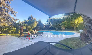 Maison 5 Pièces 276 m² à louer à Cagnes-sur-Mer (06800)