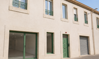 Commerce  75 m² à louer à Nîmes (30900)