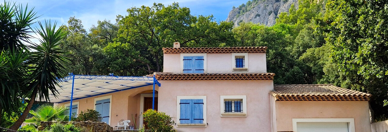 Maison 5 Pièces 120 m² à vendre à Le Revest-les-Eaux (83200)