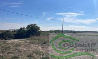 Terrain  1048 m² à vendre à Pouzolles (34480)