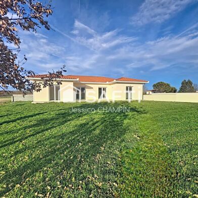 Maison 4 pièces 306000 €