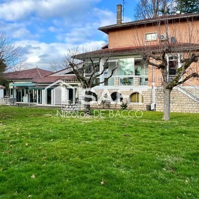 Maison 10 pièces 348000 €