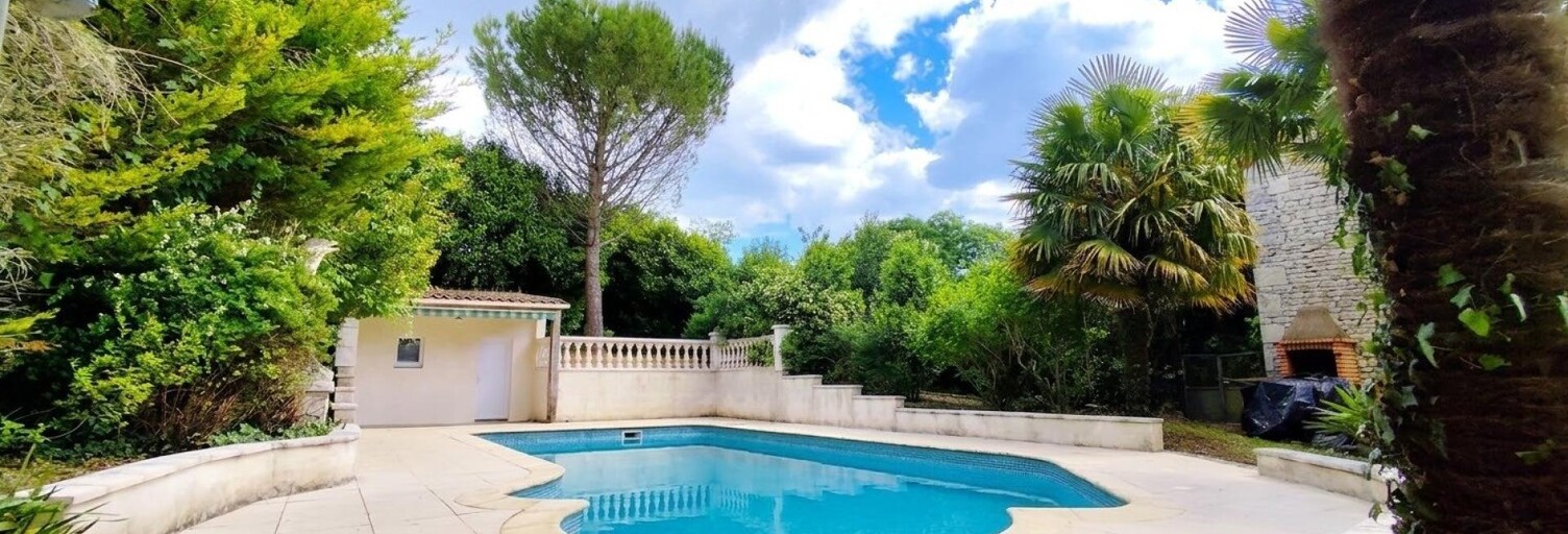 Maison 6 Pièces 165 m² à vendre à Dampierre-sur-Boutonne (17470)