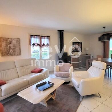 Maison 5 pièces 235000 €