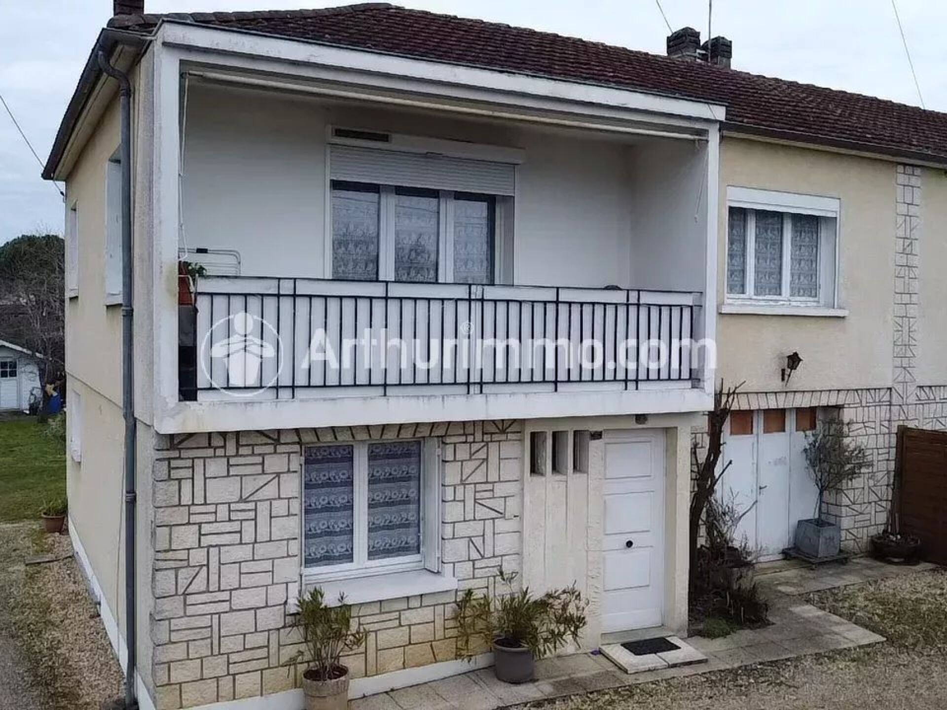 Maison 5 pièces 120 m² · à Saint-Astier · 120 m² · 147 000 €