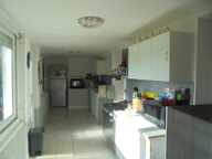EXCLUSIVITÉ – MAISON AVEC GARAGE SUR 1 300 M² DE TERRAIN — photo 2