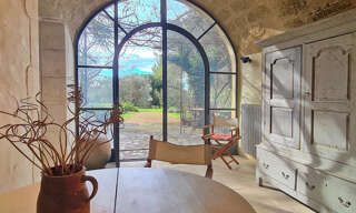 Maison  330 m² à vendre à Uzès (30700)