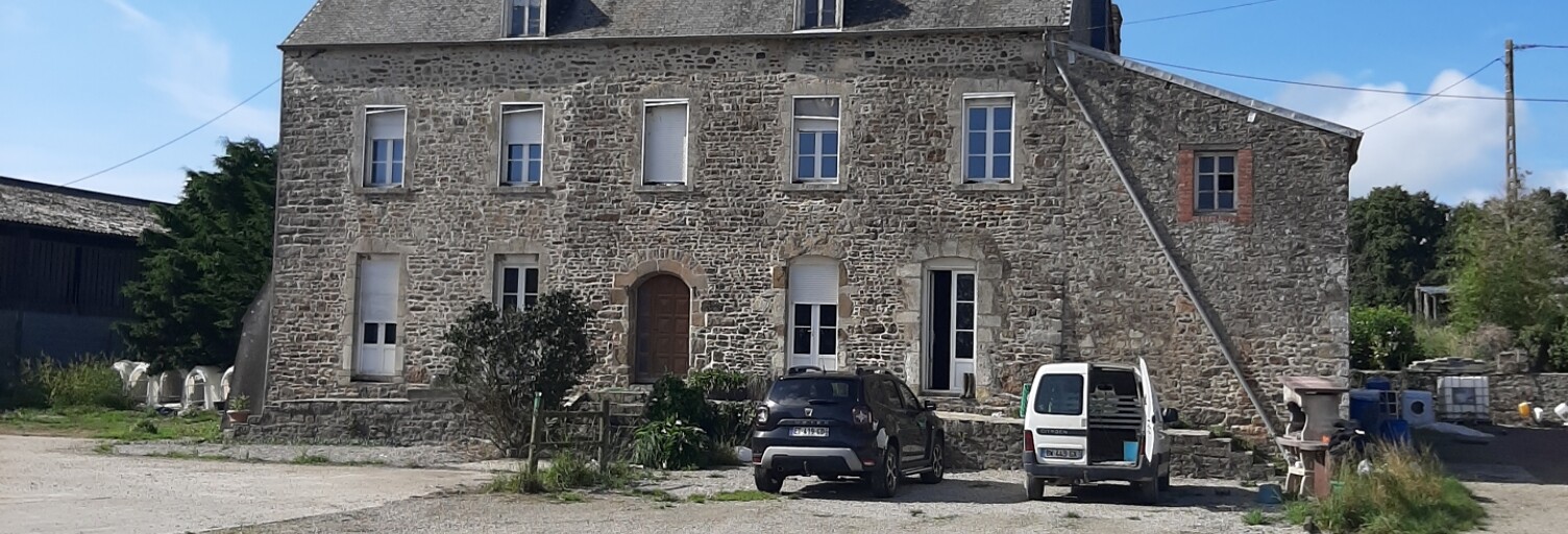 Maison 8 Pièces 205 m² à vendre à Saint-Sauveur-de-Pierrepont (50250)