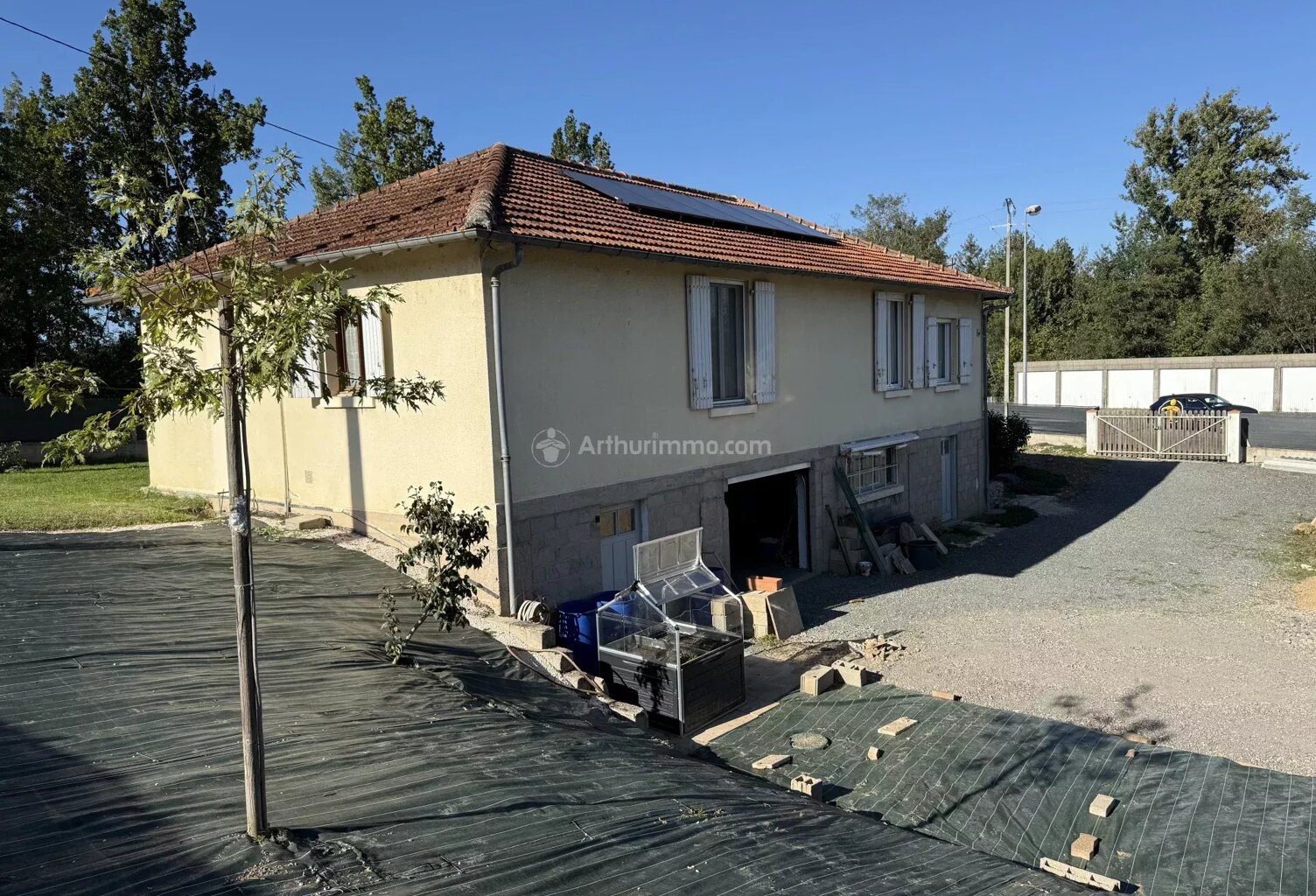BLAYE LES MINES T4 sur sous sol — photo 1