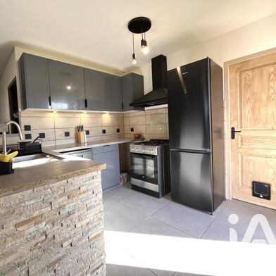 Maison 5 pièces 338200 €