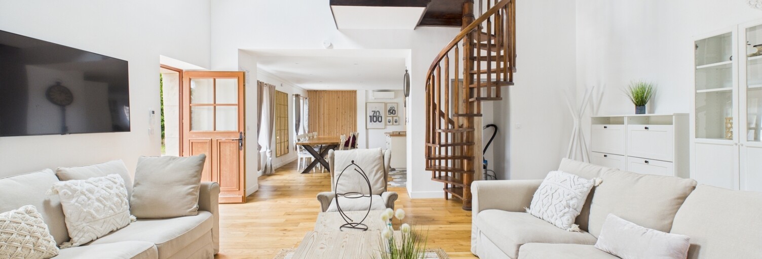 Maison 14 Pièces 444 m² à vendre à Cornant (89500)