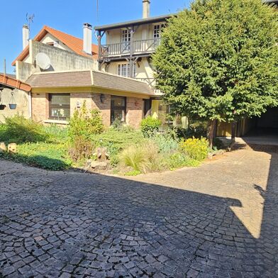 Maison 10 pièces 887000 €