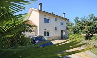 Maison 5 Pièces 100 m² à vendre à Puy-l'Évêque (46700)