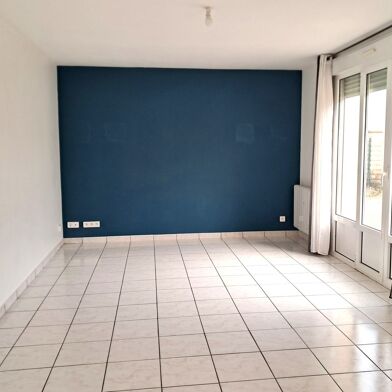 Appartement 4 pièces 780 €