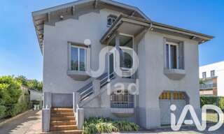 Maison 5 Pièces 135 m² à vendre à Bron (69500)