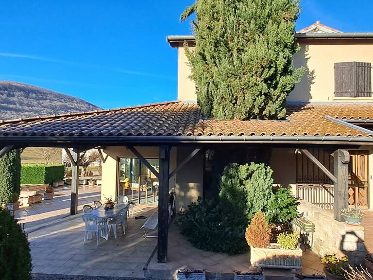 Maison 6 pièces 208 m² — photo 1